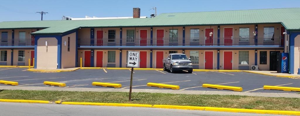 Budget Inn - Washington Экстерьер фото