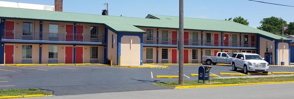 Budget Inn - Washington Экстерьер фото