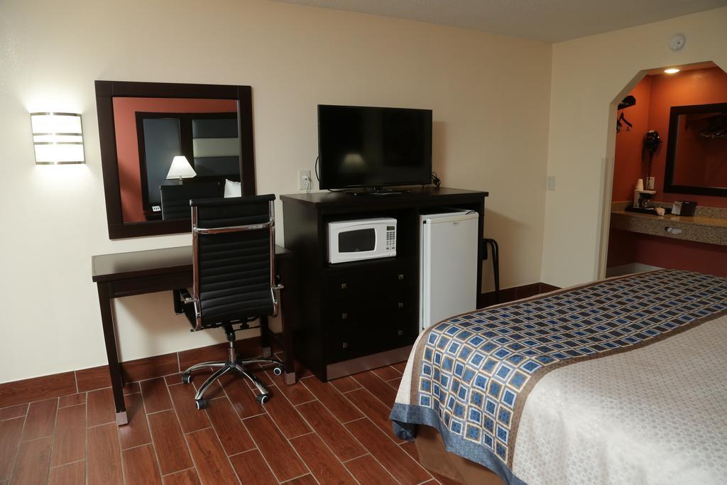 Budget Inn - Washington Экстерьер фото