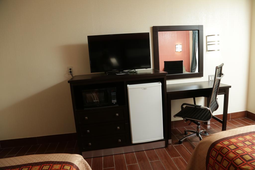 Budget Inn - Washington Экстерьер фото
