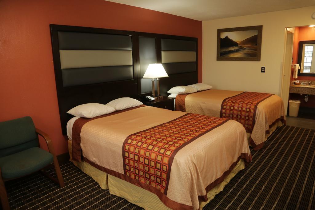 Budget Inn - Washington Экстерьер фото