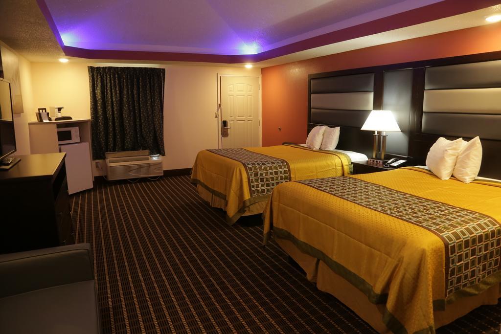 Budget Inn - Washington Экстерьер фото