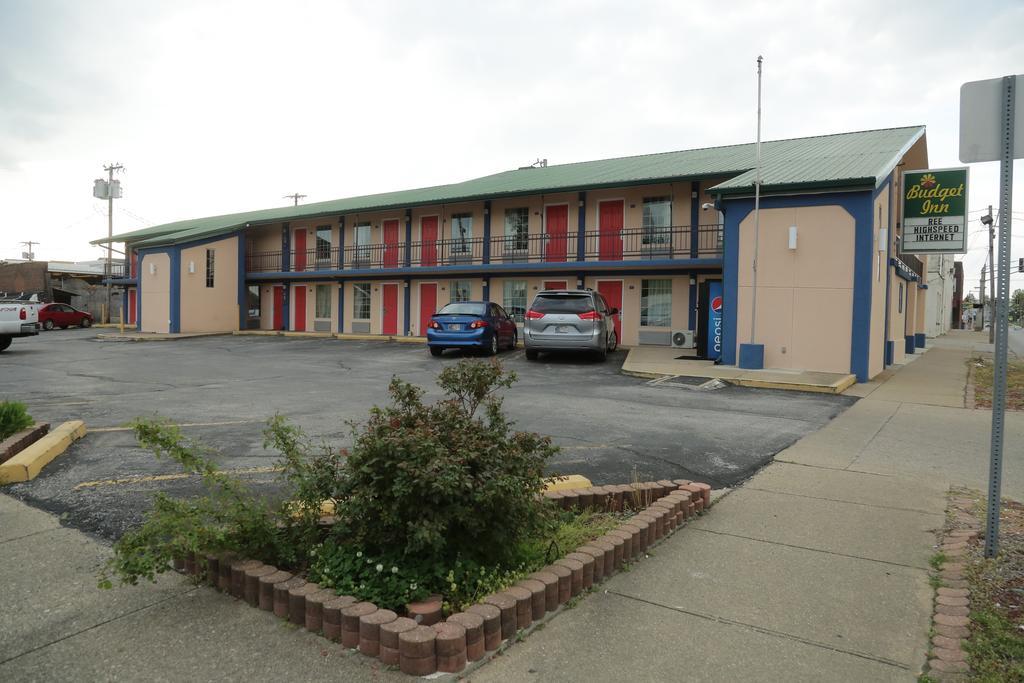 Budget Inn - Washington Экстерьер фото